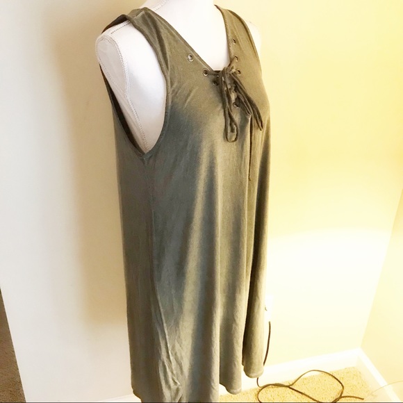 TBH Green Lace Up Dress Size L - Picture 3 of 6